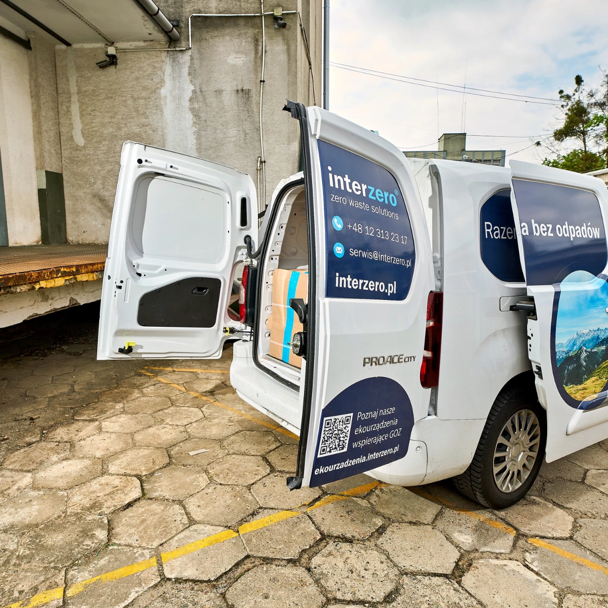 Mobilni Interzero strojevi za obradu otpada, Interzero, 2026